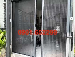 Cửa lưới chống muỗi có dễ tháo lắp không