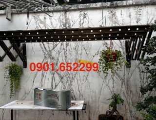 Thi công giàn phơi gắn tường tại Biên Hòa ,tiết kiệm diện tích