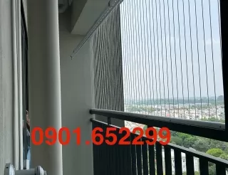 Thi công lưới an toàn ban công tại Aqua City Long Hưng