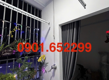  Giàn phơi gắn trần có tiện lợi không