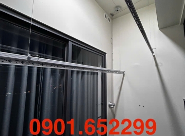  Giàn phơi gắn trần giá bao nhiêu tiền