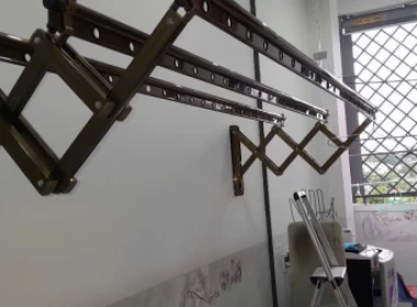  Giàn phơi gắn tường Phước Tân