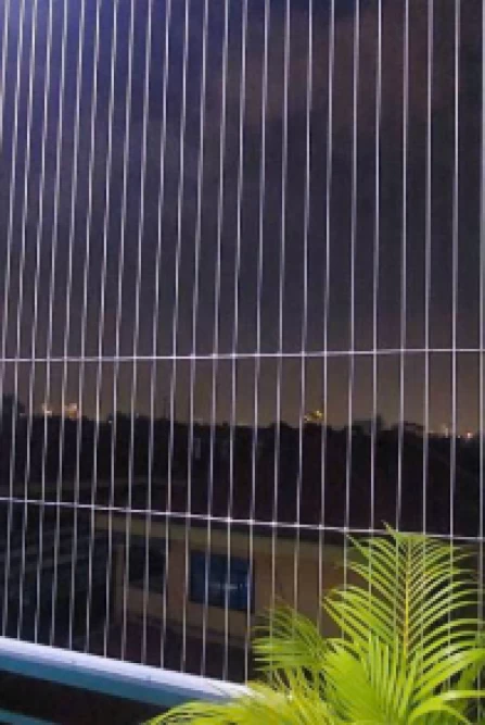 Hình ảnh thực tế thi công lưới an toàn ban công