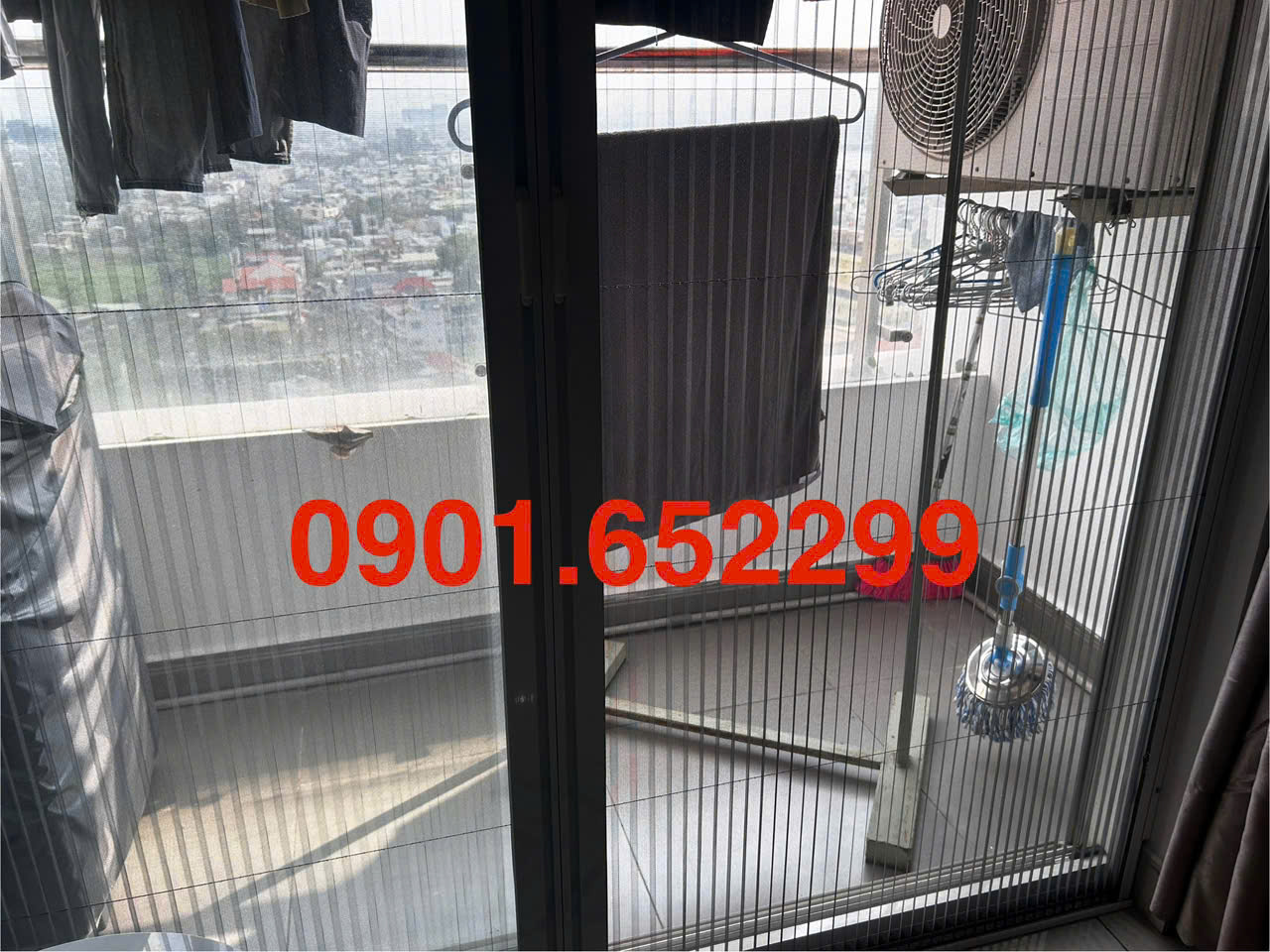 Cửa lưới chống muỗi cho chung cư