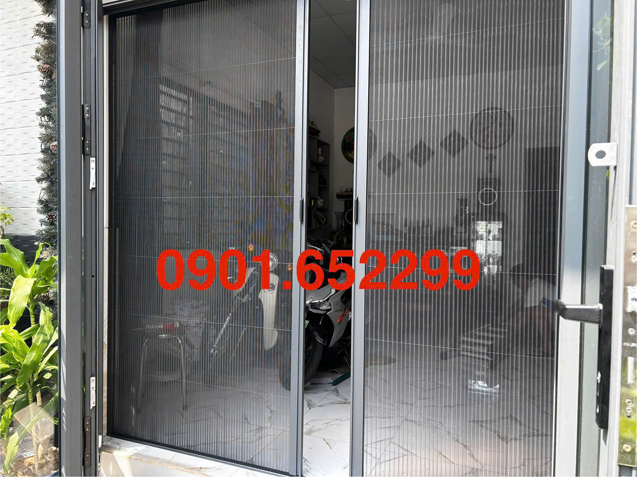 Cửa lưới chống muỗi có dễ tháo lắp không