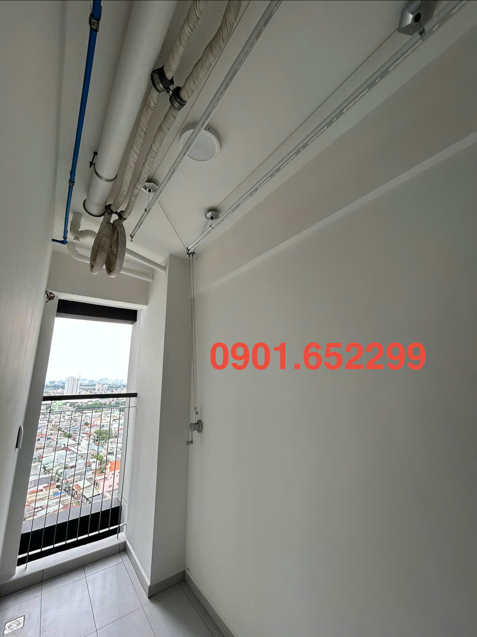 Giàn phơi gắn trần cao cấp Biên Hòa chịu lực tốt ,bền bỉ