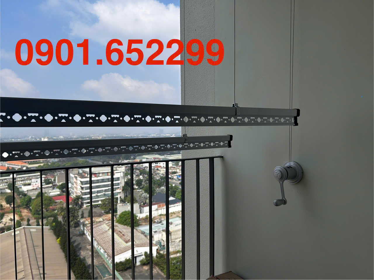 Giàn phơi gắn trần có tiện lợi không