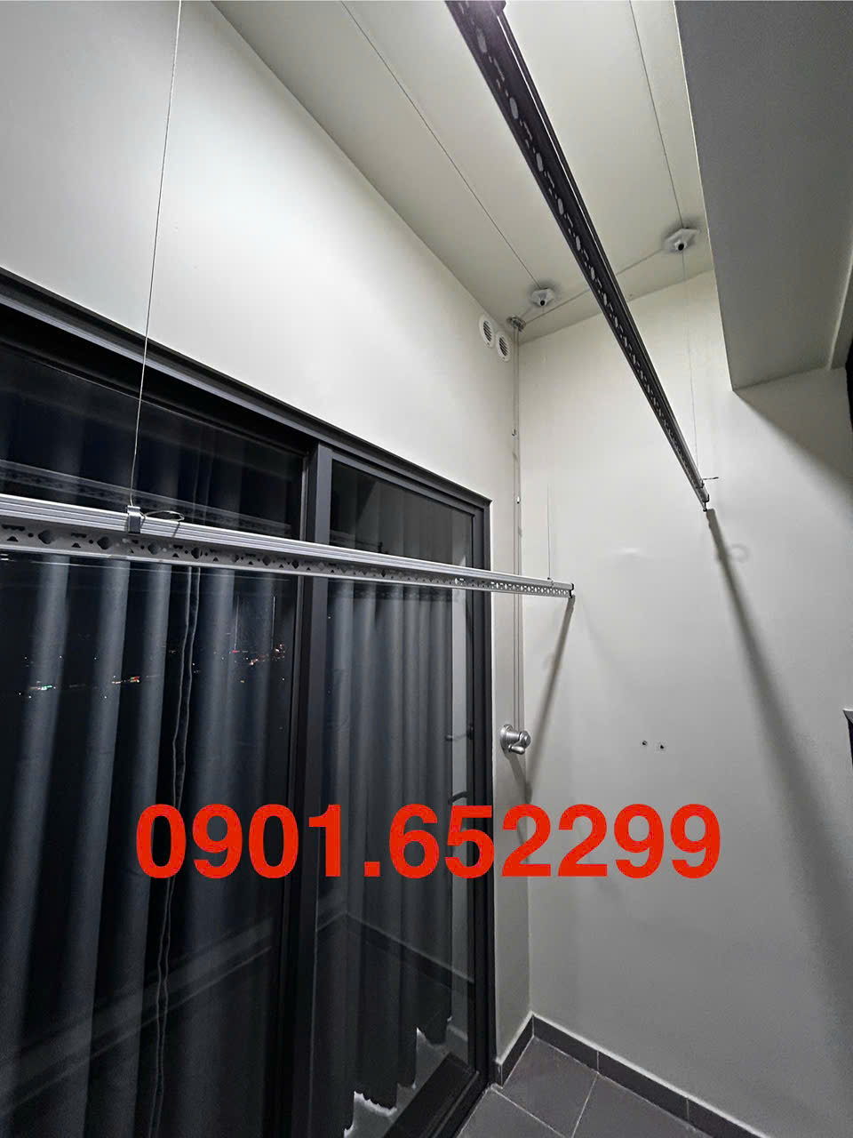 Giàn phơi gắn trần giá bao nhiêu tiền