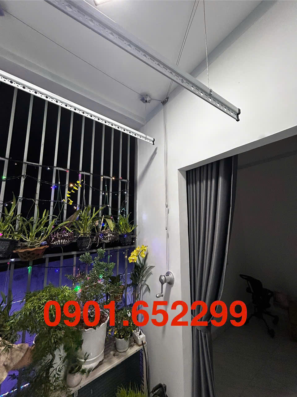 Giàn phơi gắn trần cho nhà cải tạo