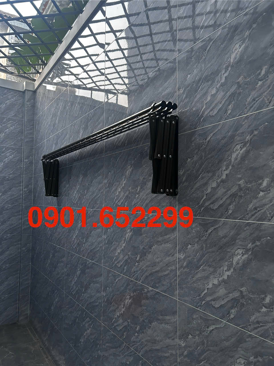 Giàn Phơi Gắn Tường Cho Nhà Mới Xây