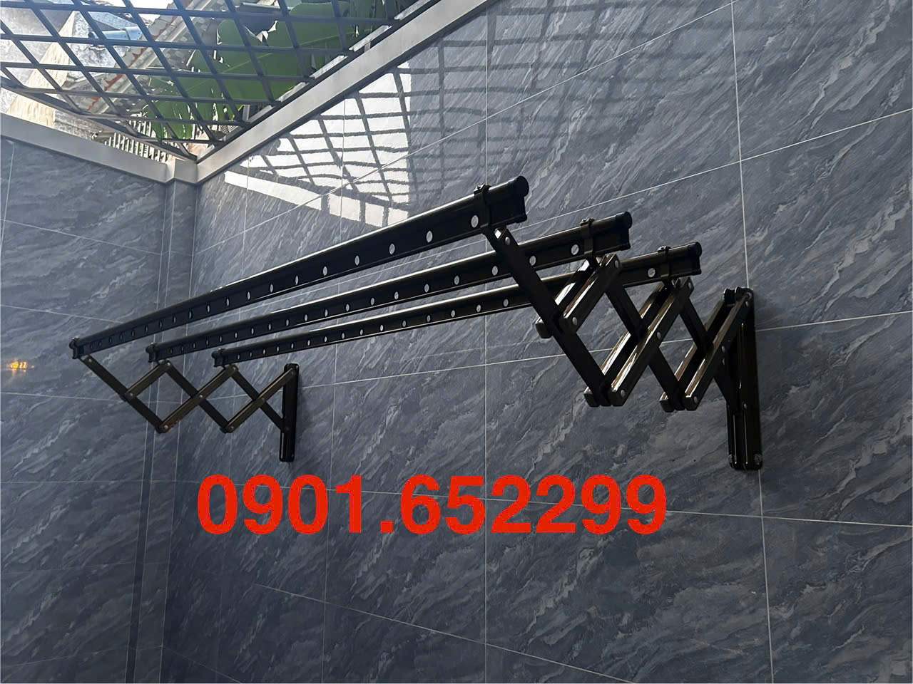 Giàn Phơi Gắn Tường Cho Nhà Mới Xây