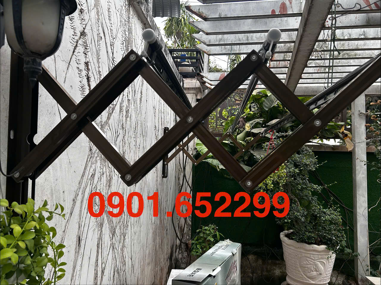 Giàn phơi gắn tường Đồng Nai giá rẻ,lắp đặt nhanh tại nhà