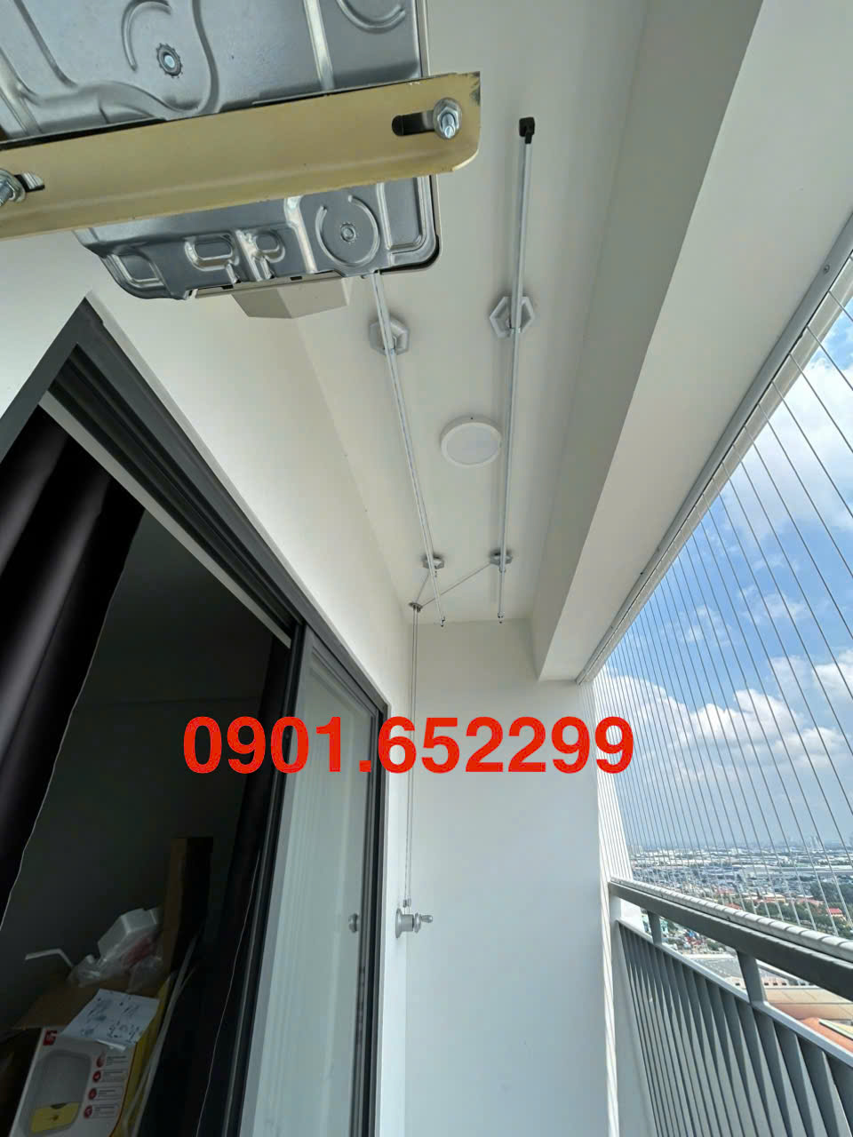 Giàn phơi thông minh chung cư Topaz Twins Biên Hòa