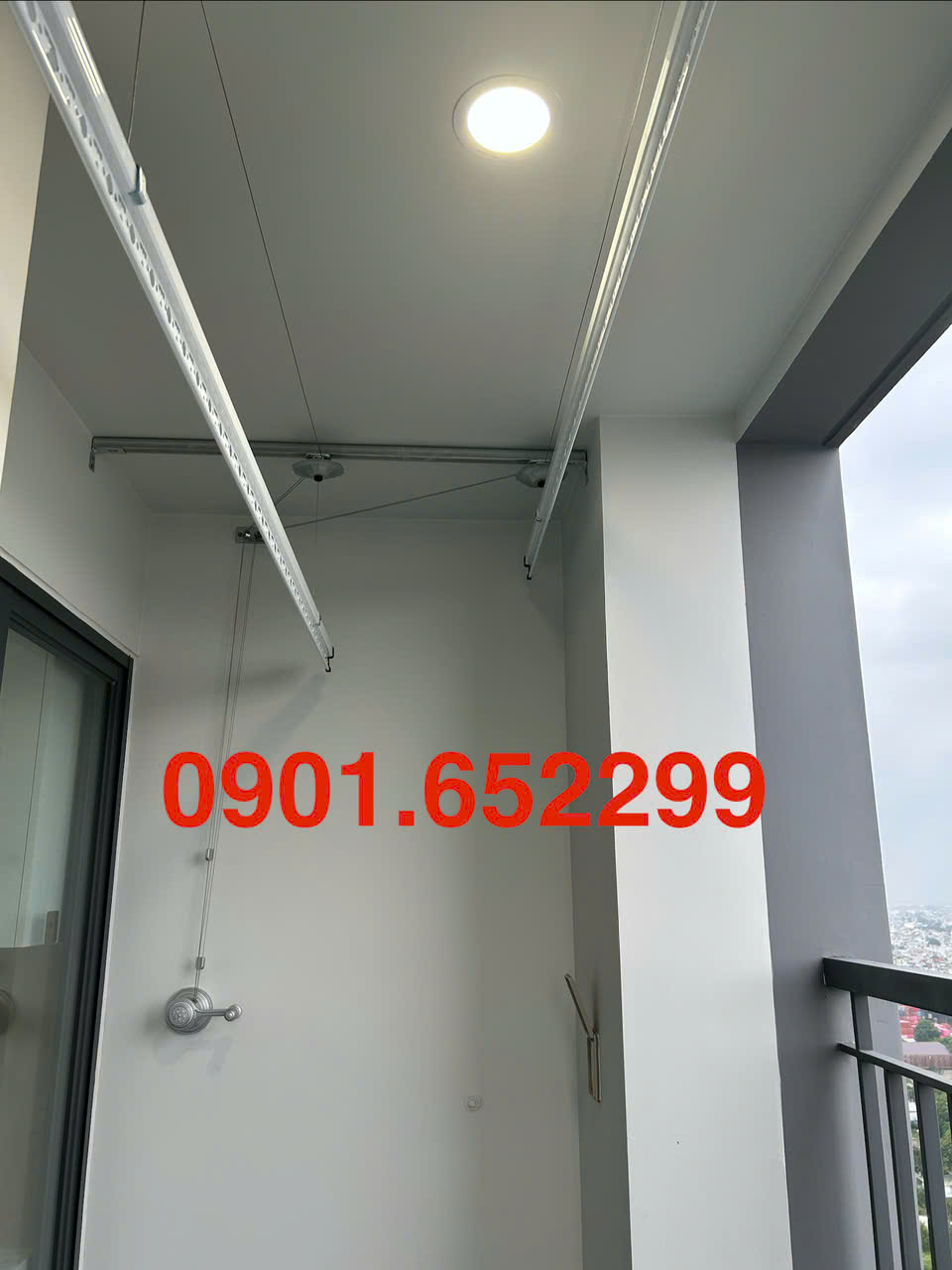 Thi công ,giàn phơi gắn trần tại chung cư Pegasus