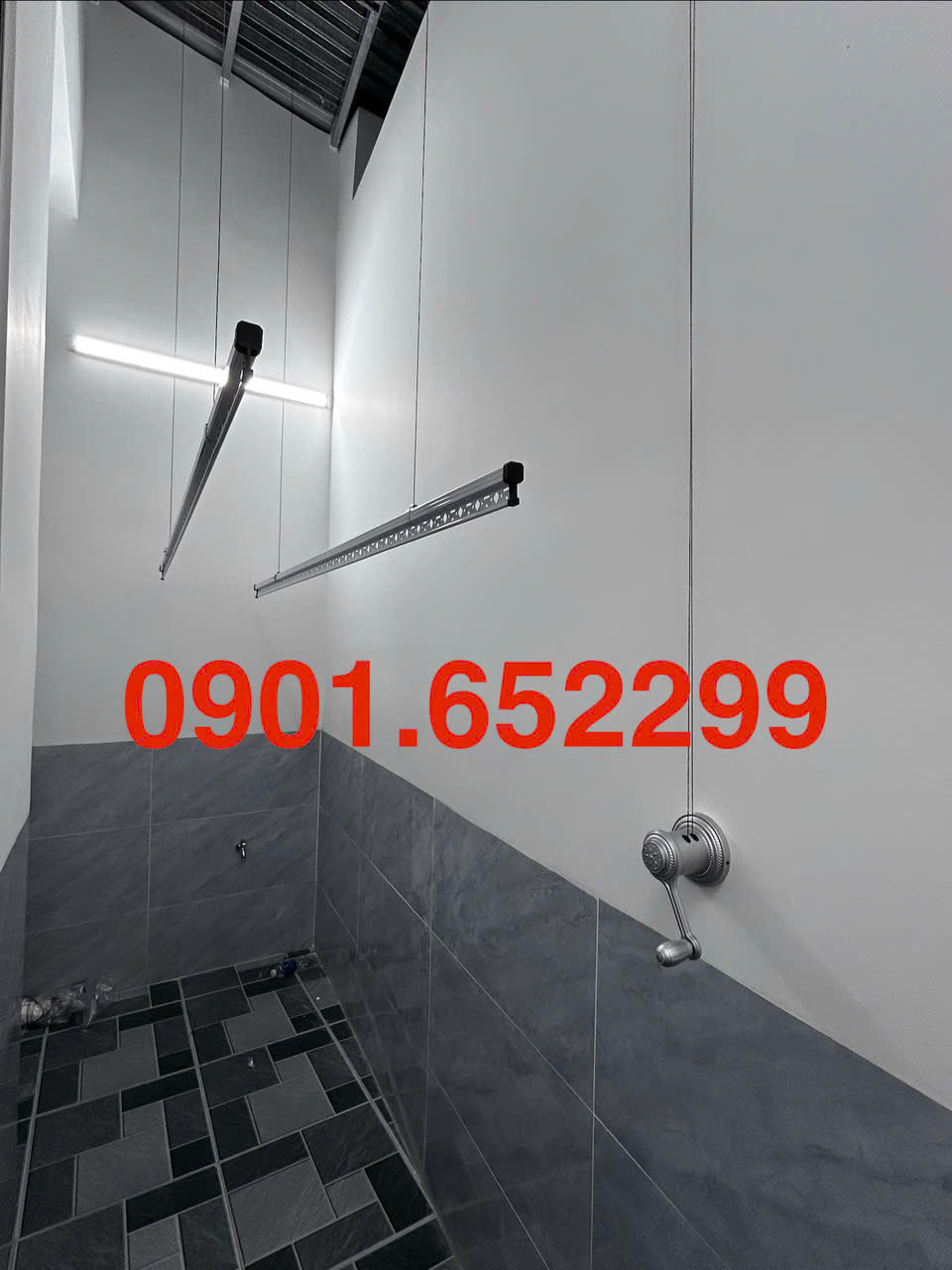 Thi công giàn phơi gắn trần tại khu dân cư Bửu Long