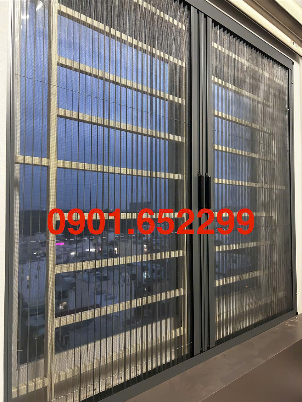 Thi công ,lắp đặt cửa lưới chống muỗi chung cư Pegasus