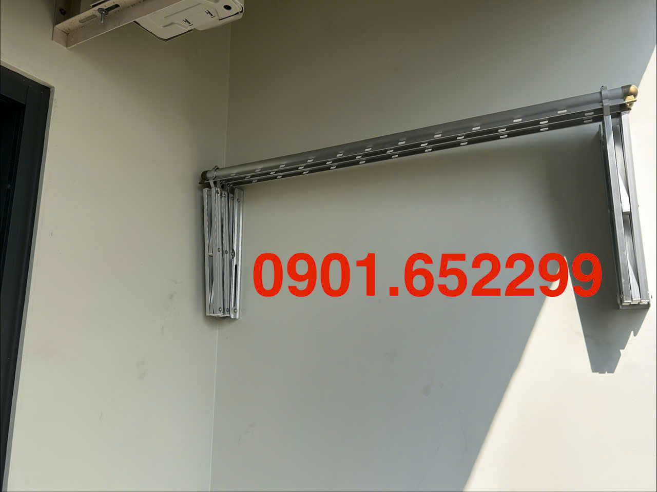 Thi công ,lắp đặt giàn phơi gắn tường tại chung cư A1/A2