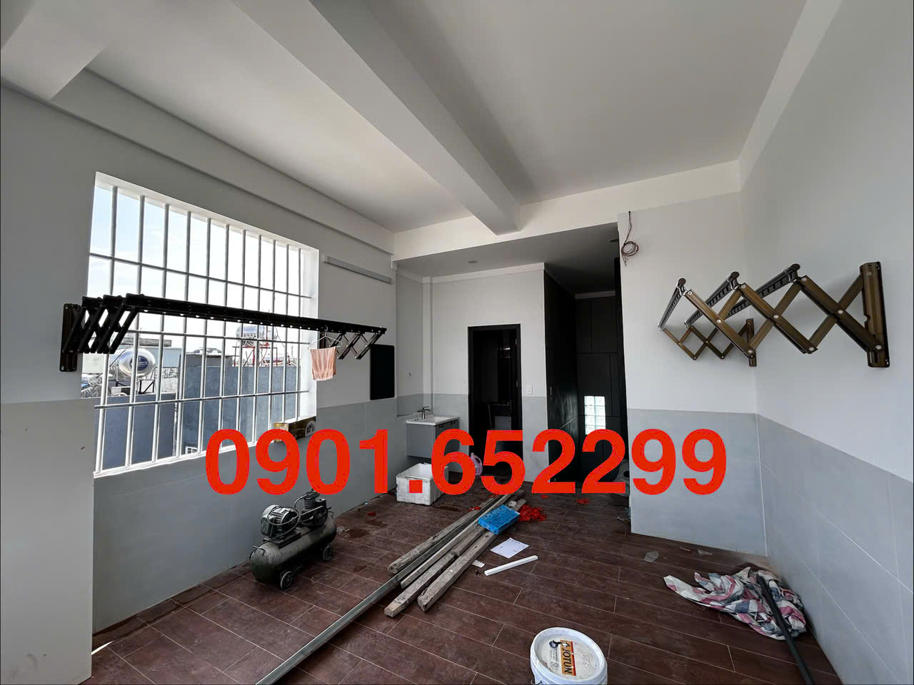 Thi công ,lắp đặt giàn phơi gắn tường tại Trảng Bom