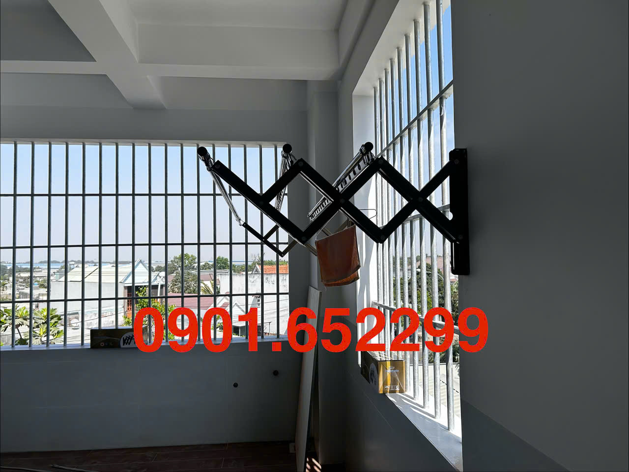 Thi công ,lắp đặt giàn phơi gắn tường tại Vĩnh Cửu