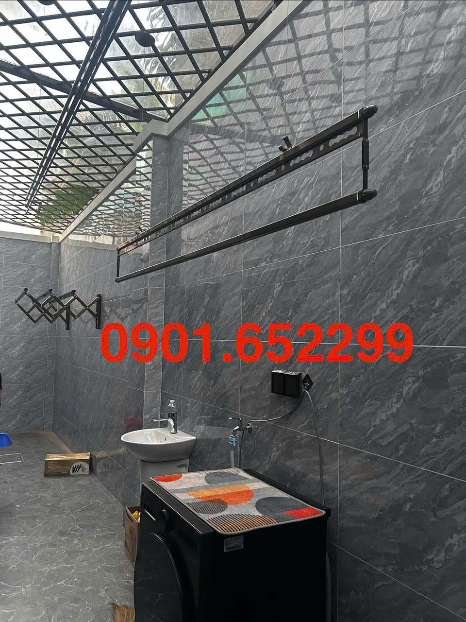 Thi công ,lắp đặt giàn phơi thông minh tại Aqua City