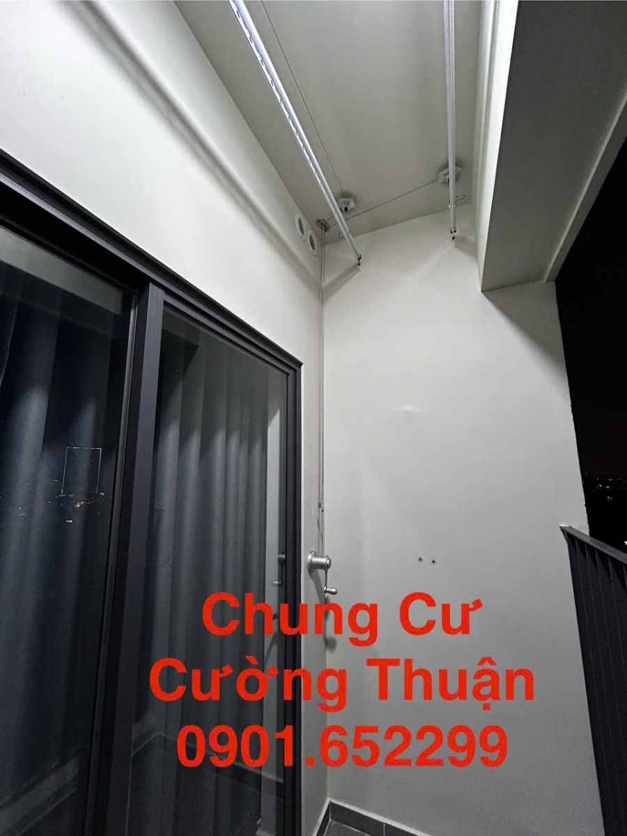 Giàn phơi gắn trần chung cư Cường Thuận