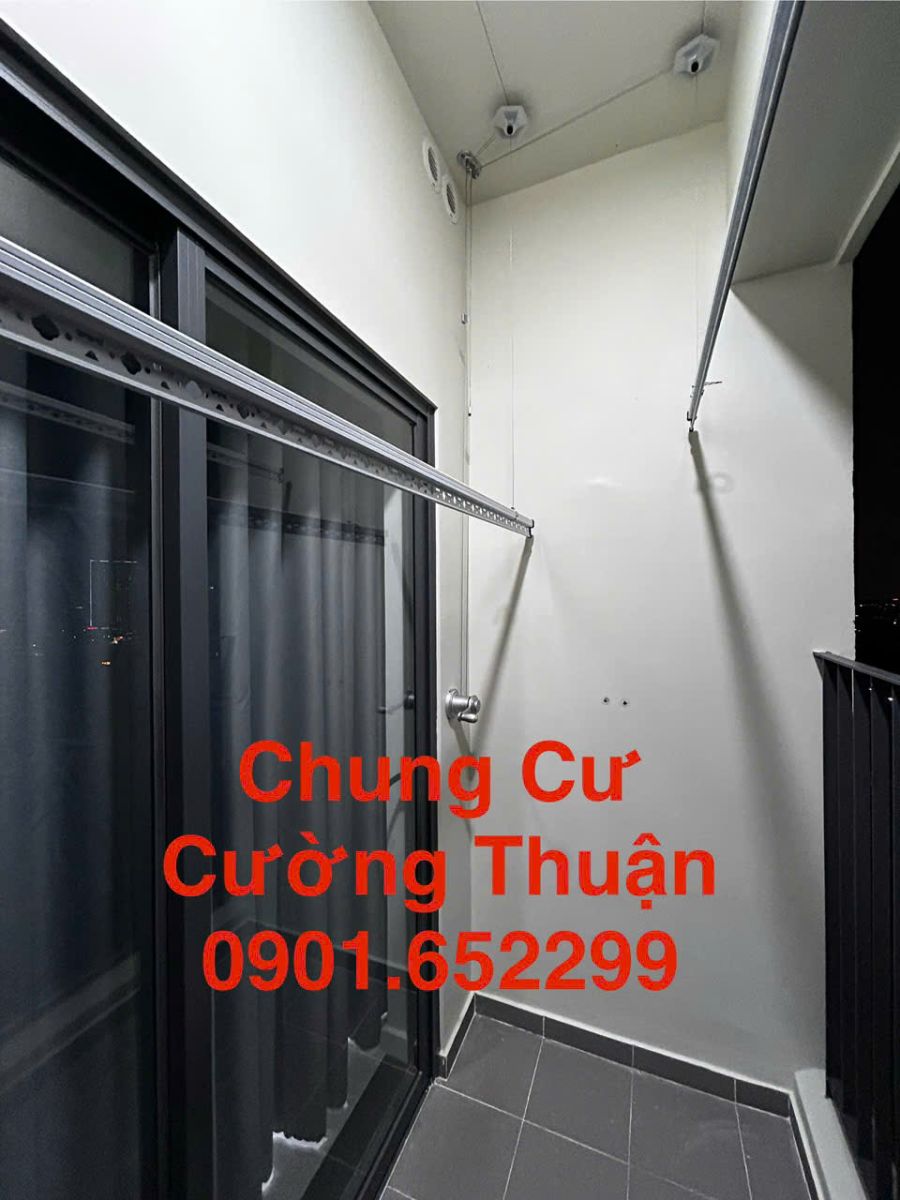 Giàn phơi gắn trần chung cư Cường Thuận