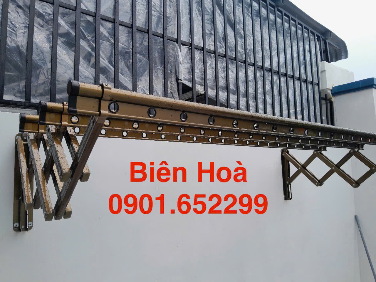 Giàn phơi gắn tường tại Biên Hòa Đồng Nai