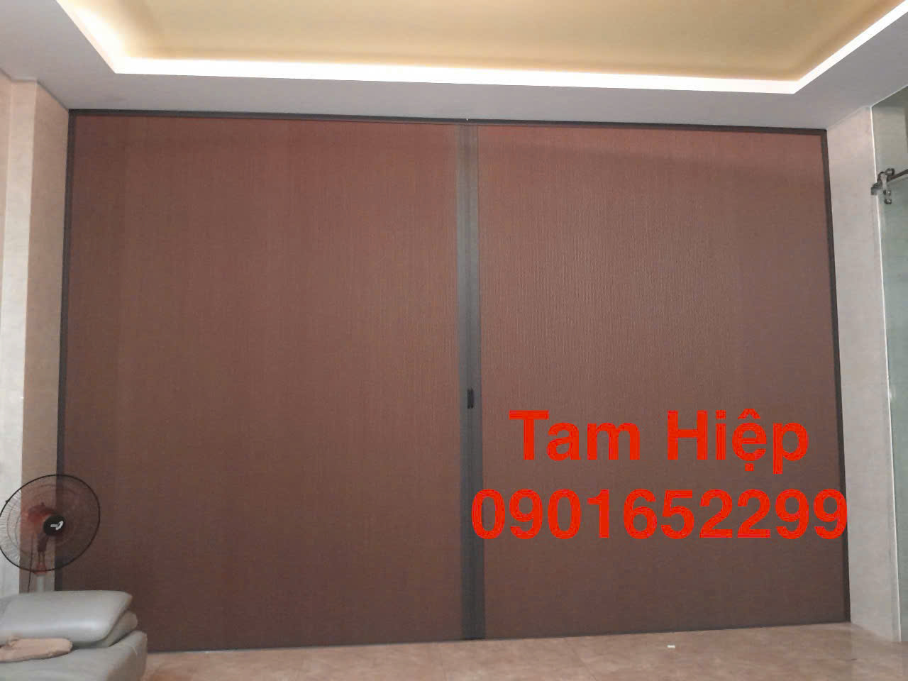 vách ngăn lạnh rèm tổ ong tại phường tam hiệp
