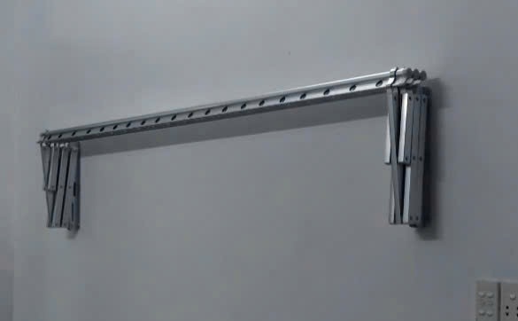 Thi Công Giàn phơi gắn tường tại Bình Dương 